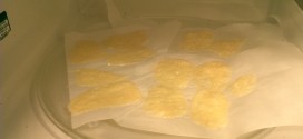 Finished parmesan cheese chips