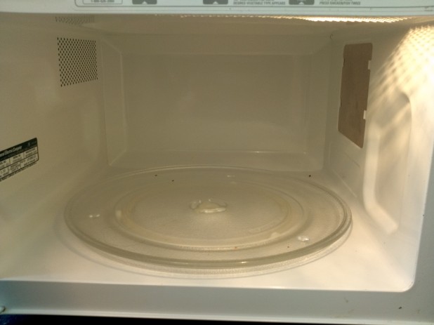 Clean Microwave