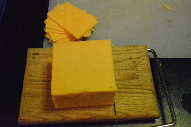 Slicing Cheddar