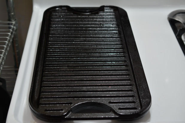 Cast iron griddle