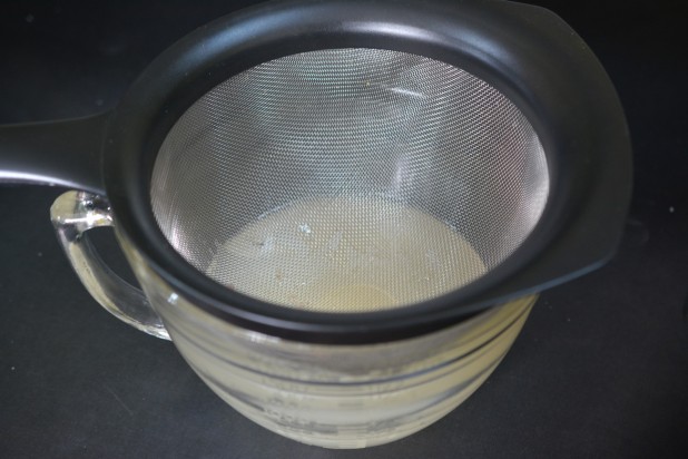 Straining Leaf Lard