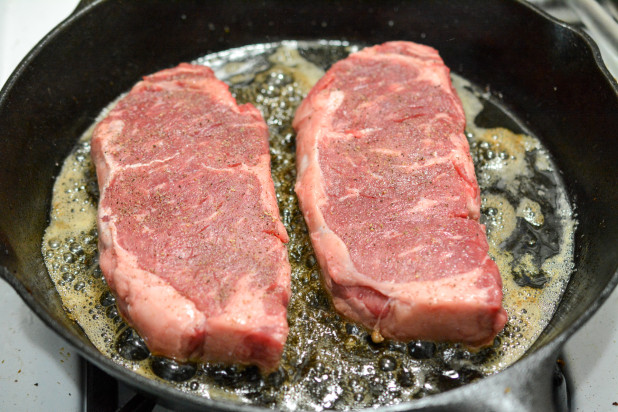 Steaks in Cast Iron