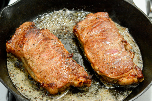 Steaks with Crust