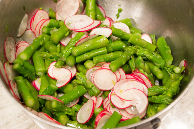 Blanched Asparagus and Radishes