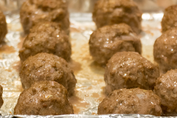 Cooked Meatballs