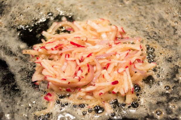 Frying Radish Hashbrowns