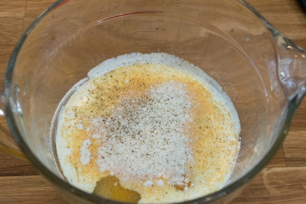 Eggs Cream and Spices